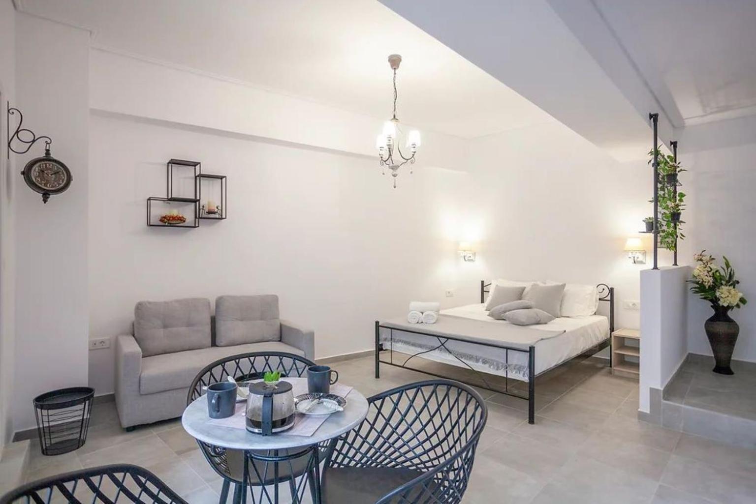 Ifaistos Luxury Flat Psyrri Square Apartment Athena Bagian luar foto